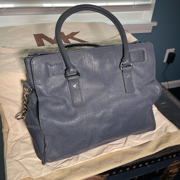 Michael Kors pocketbook - Picture 2 of 4